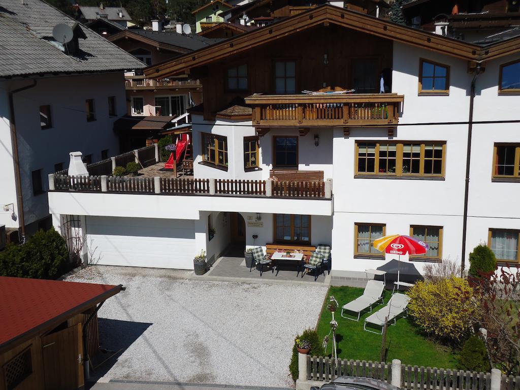 Ferienwohnung Kroessbacher Neustift im Stubaital Exterior photo